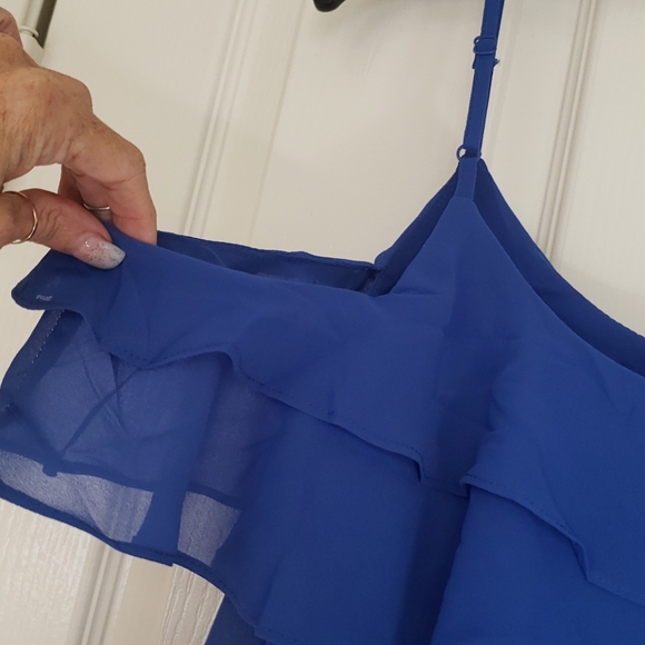 Cold shoulder above the knee dress - Picture 3 of 6